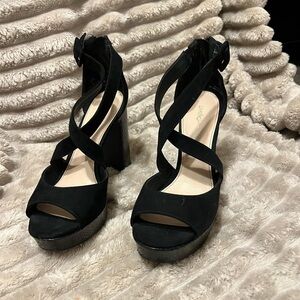 Limelight Black Crisscross Platform Heel Sandals - Women